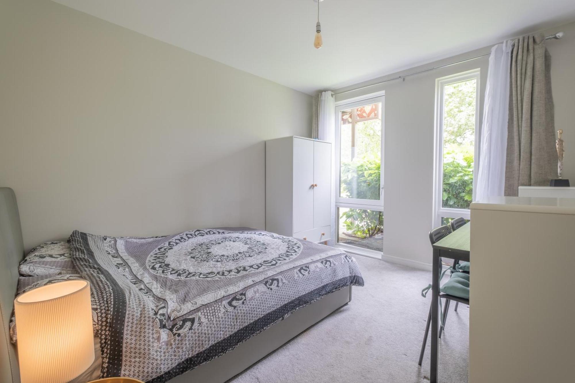 Brand New London Flat With Car Park Leilighet Eksteriør bilde